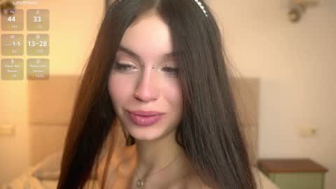 Nelly and Mari online show from 10/30/25, 07:21