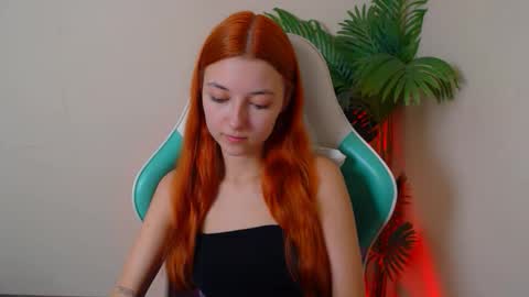 Vivien online show from 11/07/25, 07:25