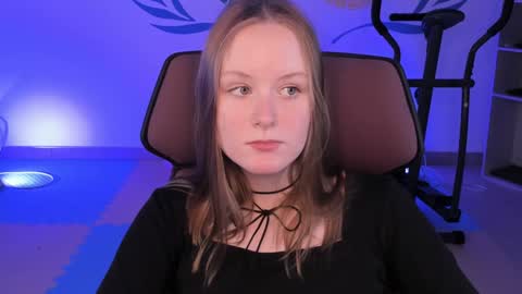 Vivien online show from 12/14/24, 07:36