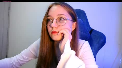 vivivivikkie online show from 03/16/26, 09:19