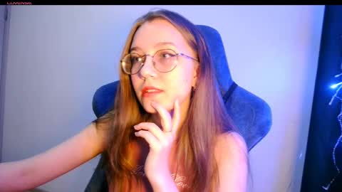 vivivivikkie online show from 03/23/26, 09:30