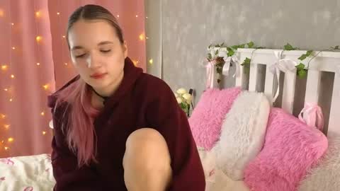 vivyboo111 online show from 04/09/26, 09:31