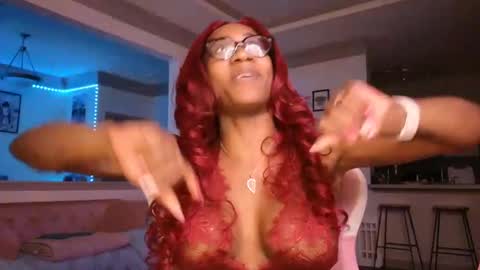 Vixen Capri online show from 01/21/25, 09:04