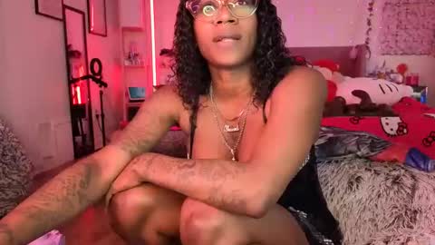 Vixen Capri online show from 03/02/26, 06:37