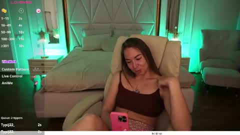 Ur Lady online show from 06/17/26, 10:00
