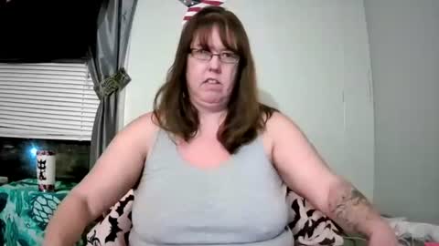 VixSinDDD online show from 11/14/25, 02:43