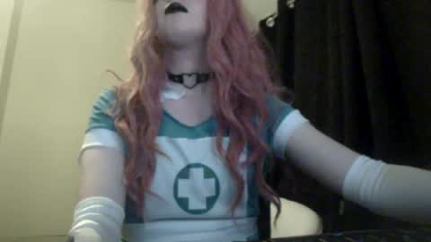 Snapshot of vixxenangel chatting on 02/10/25, 11:34 VixxenAngel online show from 02/10/25, 11:34