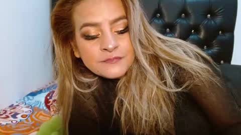 Venus online show from 10/11/25, 11:36