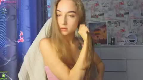 Snapshot of vlad1zy chatting on 06/11/26, 08:01 Vlada online show from 06/11/26, 08:01