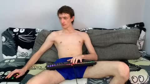Snapshot of vlad_ggvldd chatting on 05/13/26, 03:42 Vlad Dinovich online show from 05/13/26, 03:42