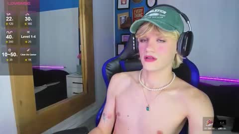 Vlad  online show from 09/17/25, 02:41