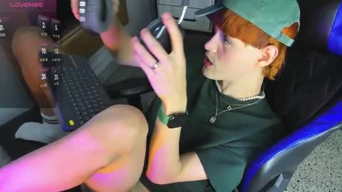 Vlad  online show from 09/27/25, 02:44