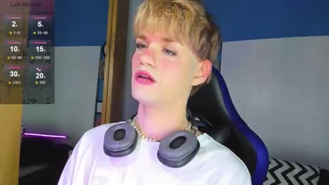 Vlad  online show from 10/23/25, 02:16