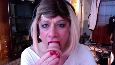 Violetta Elysia online show from 02/03/26, 06:22