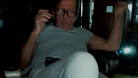 vnpg92 online show from 01/04/25, 07:23