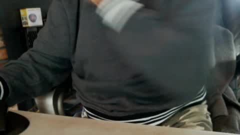 vnpg92 online show from 02/02/25, 04:22