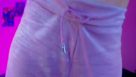 Snapshot of void_smokin chatting on 06/28/26, 02:12 Gabriela online show from 06/28/26, 02:12