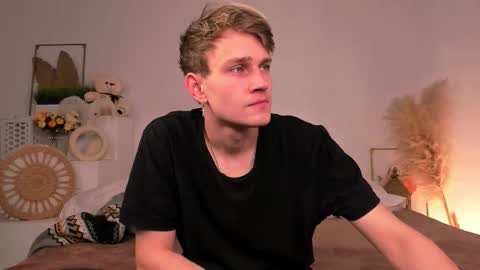 Snapshot of volan_starts chatting on 02/27/26, 12:05 Dan online show from 02/27/26, 12:05