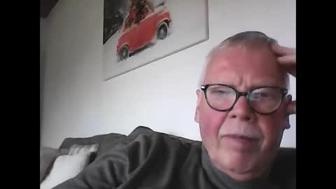 Snapshot of volkeronly chatting on 02/05/25, 01:22 volkeronly online show from 02/05/25, 01:22