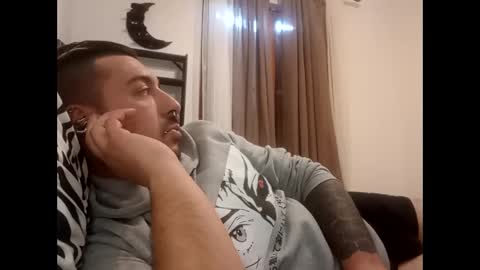 Snapshot of volpecesare419 chatting on 03/01/25, 02:23 volpecesare419 online show from 03/01/25, 02:23