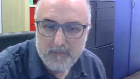 Snapshot of volpi72 chatting on 11/04/25, 05:34 volpi72 online show from 11/04/25, 05:34