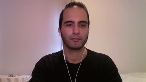 Snapshot of volve5 chatting on 04/01/26, 01:41 volve5 online show from 04/01/26, 01:41