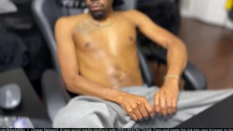 Snapshot of voodoodxck chatting on 04/23/26, 05:30 voodoodxck online show from 04/23/26, 05:30