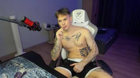 vova online show from 11/20/25, 03:34