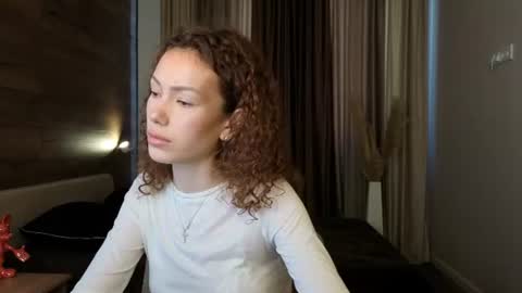 Lily online show from 06/24/26, 05:28