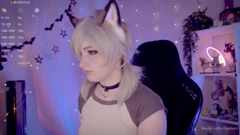 vronnier online show from 11/26/25, 02:07