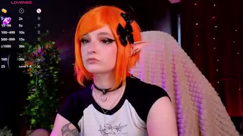 Snapshot of vronnier chatting on 07/02/26, 01:06 vronnier online show from 07/02/26, 01:06