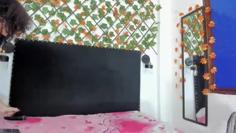 vsamanthaper2 online show from 02/03/26, 02:53