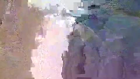 vteck381047 online show from 12/20/25, 11:28