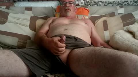 Snapshot of vuda77 chatting on 06/24/26, 10:03 oscar online show from 06/24/26, 10:03