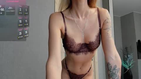 Snapshot of vvalkyriee chatting on 11/07/25, 10:37 vvalkyriee online show from 11/07/25, 10:37