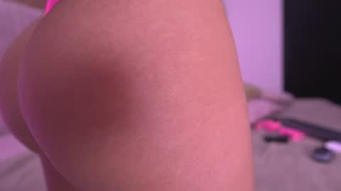 Snapshot of vvioleta_ chatting on 07/07/26, 07:23 Violeta online show from 07/07/26, 07:23
