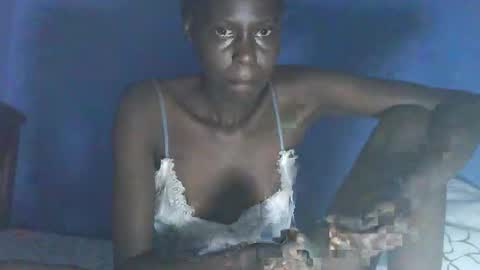 vvuuvvu online show from 04/19/26, 04:12