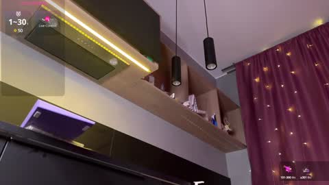 ILONA A week goal new laptop online show from 01/07/25, 05:33