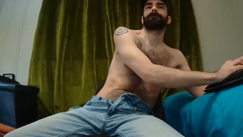 w0lf_359 online show from 12/03/24, 10:50