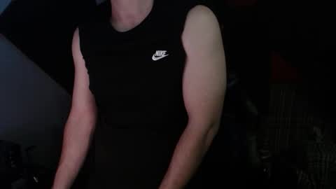 Snapshot of w33dgvy chatting on 05/10/26, 10:26 w33dgvy online show from 05/10/26, 10:26