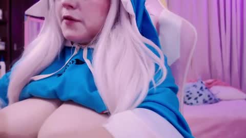   online show from 04/24/26, 02:47