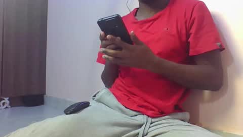 wak546293 online show from 11/05/25, 03:39