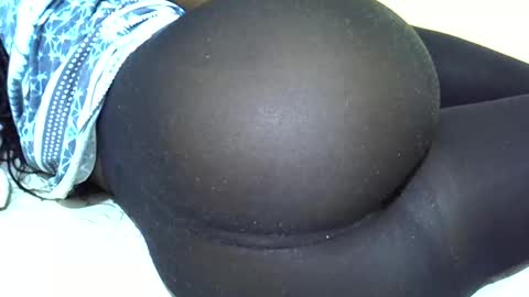 candy online show from 02/10/25, 01:03