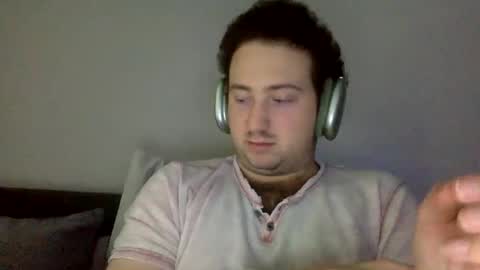 Snapshot of wakandaforever9 chatting on 02/10/25, 04:36 wowaweeman online show from 02/10/25, 04:36