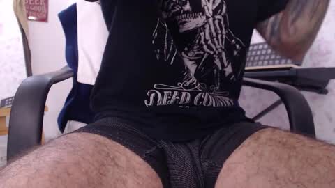 Snapshot of wake_and_bakee chatting on 11/08/25, 06:51 John online show from 11/08/25, 06:51