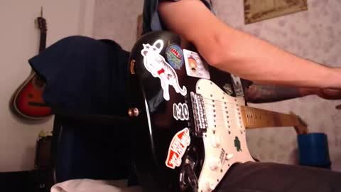 Snapshot of wake_and_bakee chatting on 11/22/25, 02:10 John online show from 11/22/25, 02:10