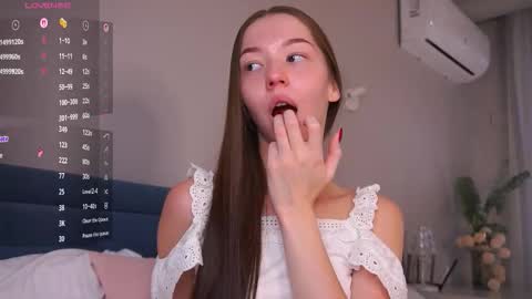 Snapshot of waki_fuckie chatting on 11/03/25, 04:36 Lina online show from 11/03/25, 04:36