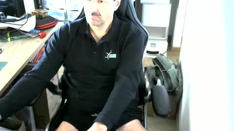 waldo7267 online show from 04/20/26, 09:23