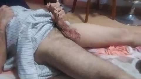 Snapshot of waleeromance chatting on 12/23/25, 07:50 Hothardick online show from 12/23/25, 07:50