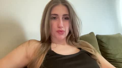 walkiria19 online show from 04/09/26, 04:45